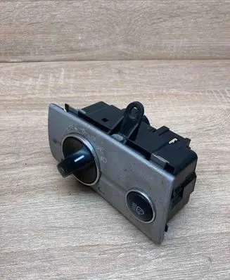 Mercedes-Benz E W211 Light switch 2115450104 04056003