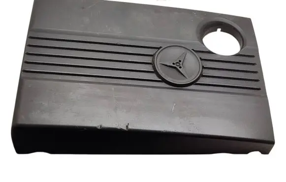 Mercedes-Benz C W204 Engine cover (trim) A2710101167