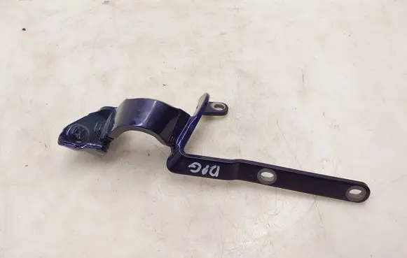 Audi A5 Tailgate/trunk/boot hinge 8W8827300A