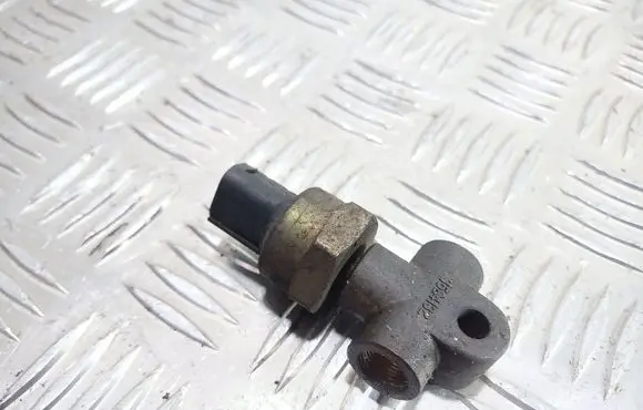 Volvo XC90 Brake power pressure regulator 3524132