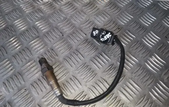 Toyota Yaris Lambda probe sensor 0281004122 8946712170