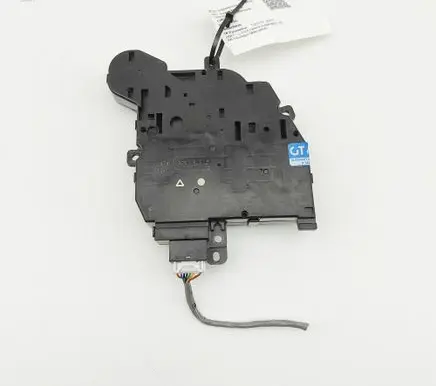 Toyota bZ4X Air flap motor/actuator 0638009051