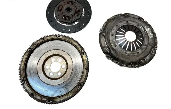 Mazda 3 III Clutch set kit 323082010 037105273C