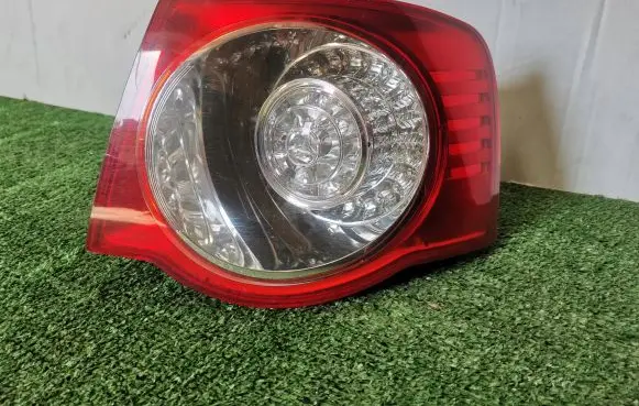 Volkswagen Jetta V Rear/tail lights 1K5945096G