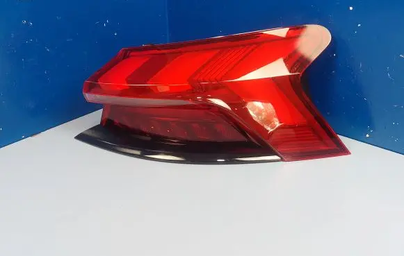 Audi e-tron Rear/tail lights 4J3945092