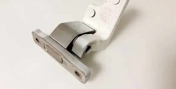 Mercedes-Benz C W205 Rear door lower hinge 1401FOUR