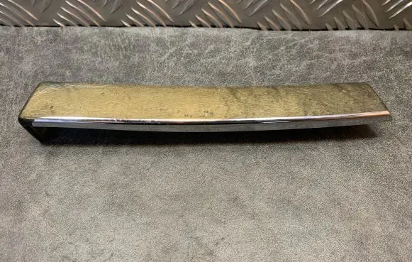 Mercedes-Benz E W211 Dashboard glove box trim A2116801071