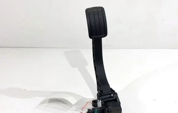 Peugeot 508 II Accelerator throttle pedal 9674829180