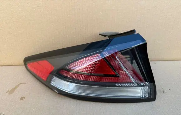 Hyundai Ioniq Rear/tail lights 92401G2200 7664355 200922