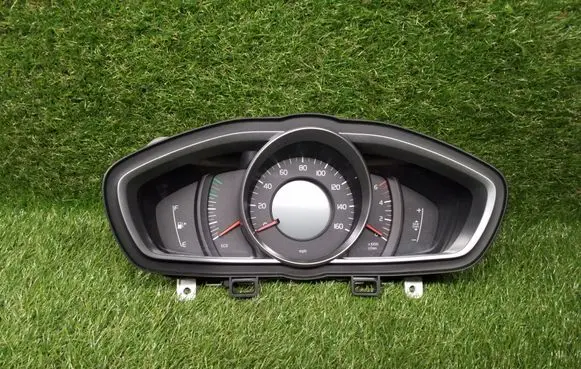 Volvo V40 Speedometer (instrument cluster) 769212810U