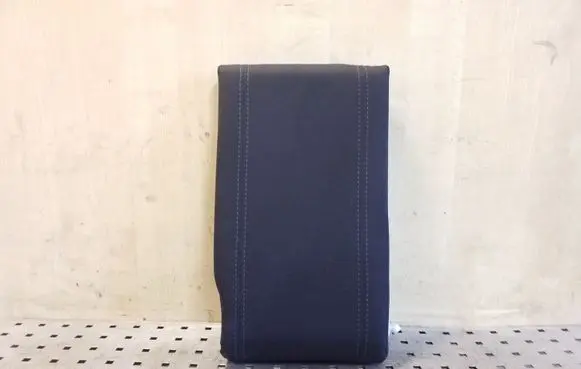 Subaru Forester SH Rear seat armrest 
