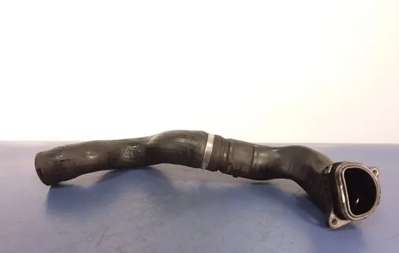 Opel Zafira B Air intake hose/pipe 13223398