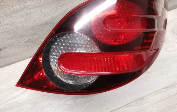 Mercedes-Benz R W251 Rear/tail lights A2518201664 A2518201864