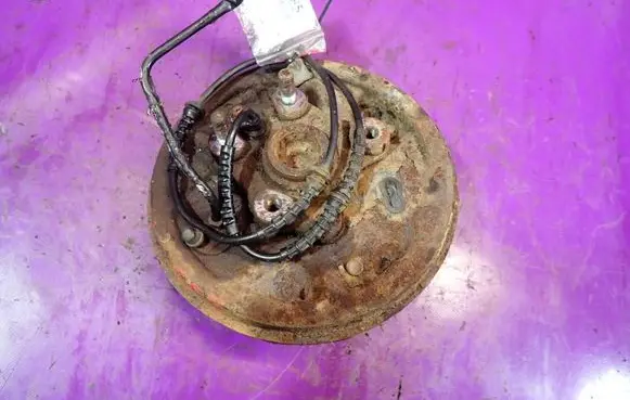 Fiat Uno Rear wheel hub spindle/knuckle