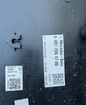 Mercedes-Benz Sprinter W907 W910 Front door card panel trim A9077201700 11863758