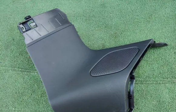 Audi Q5 SQ5 (D)pillar trim (top) 8R0867246P