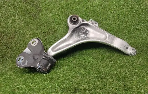 Volvo S60 Front lower control arm/wishbone AG9N3A053AB