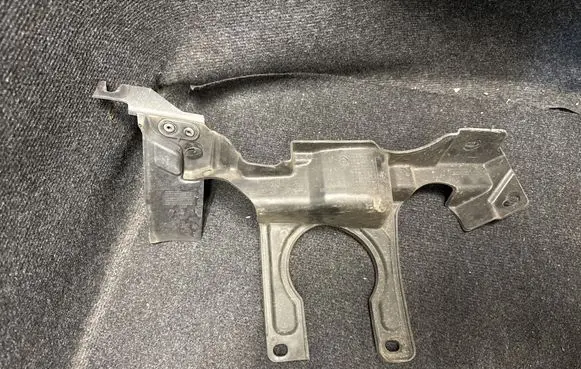Front underbody cover/under tray