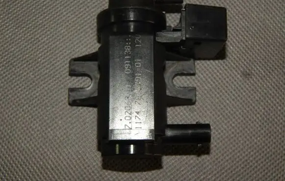 BMW 1 E81 E87 Turbo solenoid valve 70206301