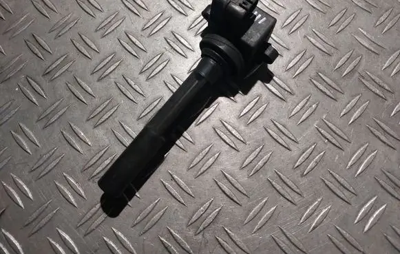 Opel Frontera B High voltage ignition coil 8971363250 CM11102