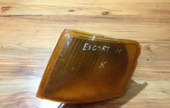 Front indicator light