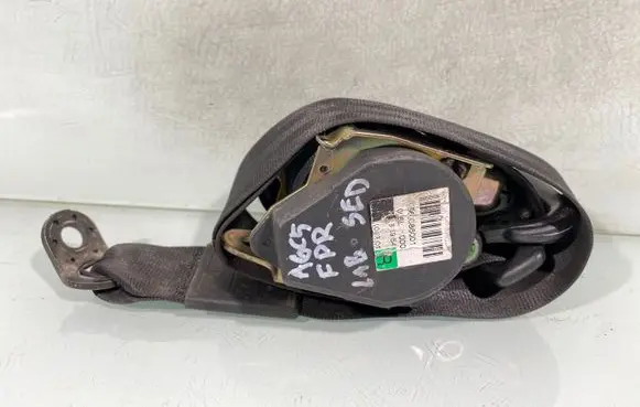 Audi A6 S6 C5 4B Front seatbelt 4b0857706c
