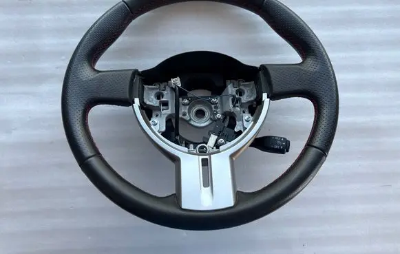 Toyota GT 86 Steering wheel SU00300845