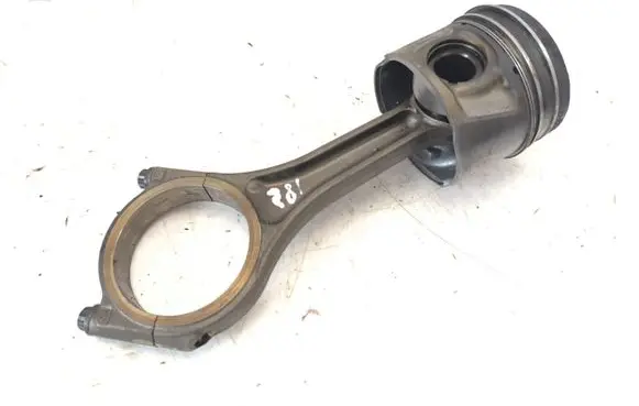 Peugeot 607 Piston with connecting rod H268X