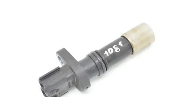Toyota Prius (XW50) Crankshaft position sensor 9091905070 0296001480 2P8