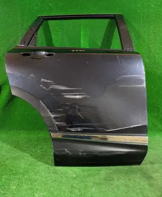 Honda CR-V Rear door