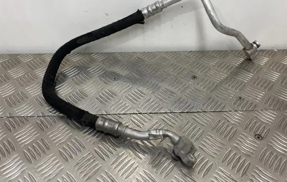 Audi Q5 SQ5 Air conditioning (A/C) pipe/hose 8R0260701AA