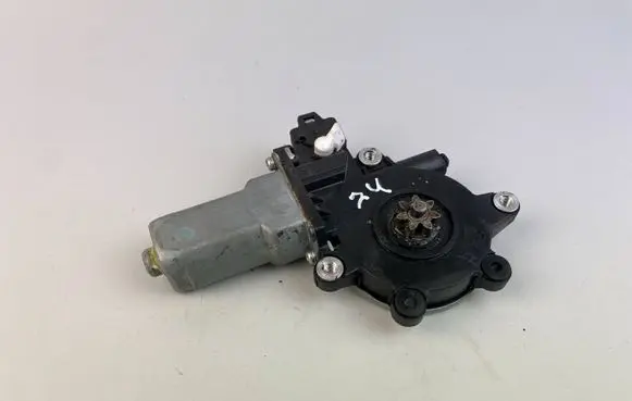 Subaru Legacy Front door window regulator motor
