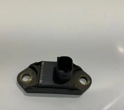 Mercedes-Benz E W211 Airbag deployment crash/impact sensor 0025426918 03W30