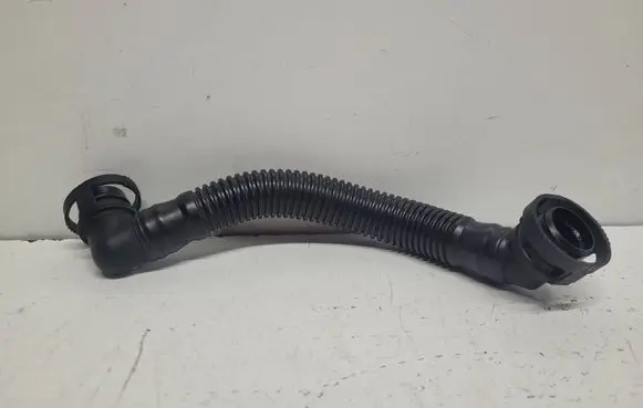 Volkswagen Touran II Breather hose/pipe 03L1034936