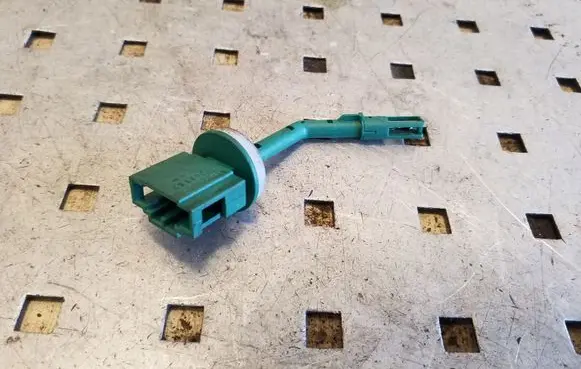 Audi A8 S8 D4 4H Interior temperature sensor 4H0907543