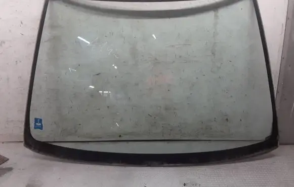 Toyota Corolla E120 E130 Front windscreen/windshield window 