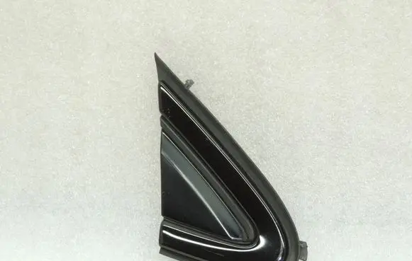 Volvo V40 Cross country Front door trim (molding) 31651973