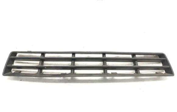Volkswagen Golf IV Front bumper lower grill 1J0853677D