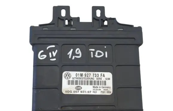 Volkswagen Golf IV Gearbox control unit/module 01M927733FA 5DG00792107 PS010558