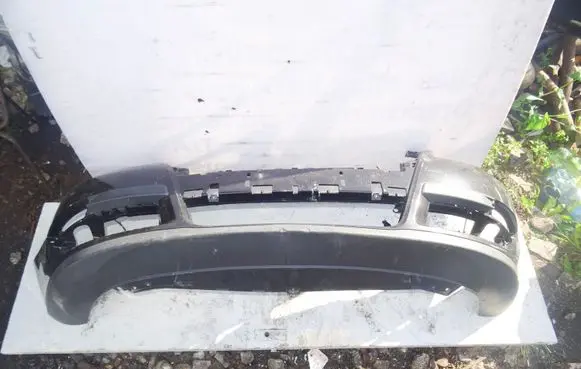 Volkswagen PASSAT B6 Front bumper 3C0807221A