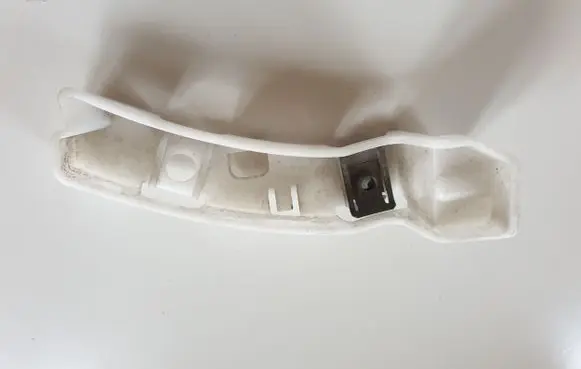 Peugeot 208 Front bumper mounting bracket 1607398380