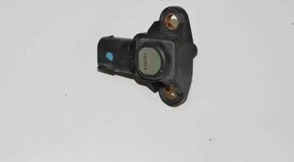 Mercedes-Benz Sprinter W906 Air pressure sensor A0051535028