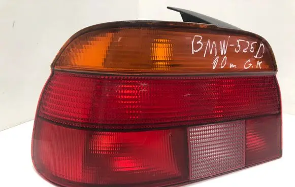 BMW 5 E39 Rear/tail lights 8358031