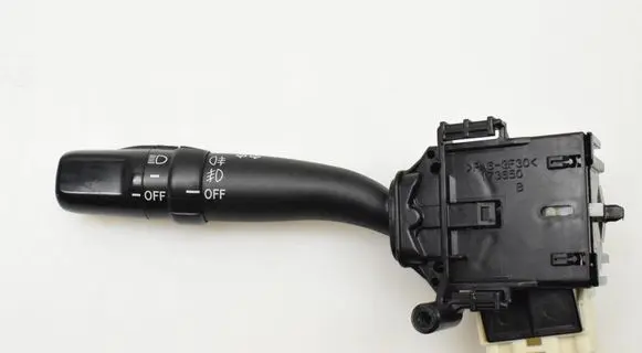 Toyota Avensis T250 Indicator stalk 173650