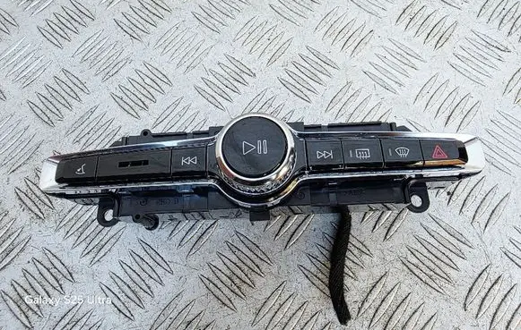 Volvo XC90 Head unit multimedia control P31346790 31346790