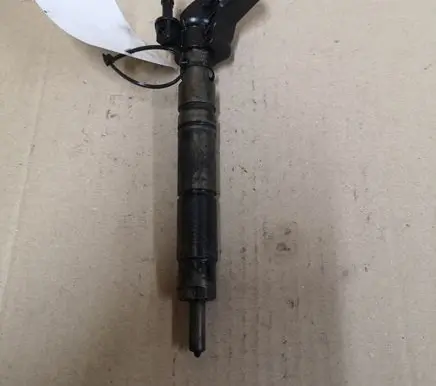 Mercedes-Benz E W211 Fuel injector 0445115027