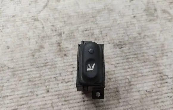 Renault Trafic II (X83) Seat heating switch 8200363229
