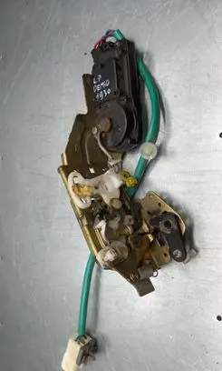 Mazda Demio Front door lock