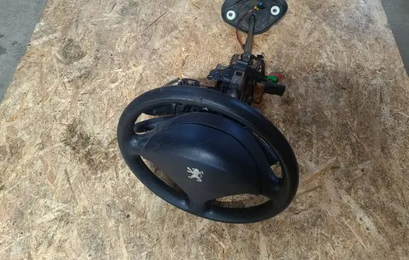 Peugeot 307 Steering wheel axle set 9638983380