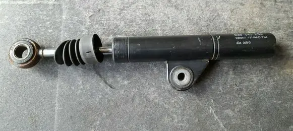 Volkswagen Golf IV Alternator belt tensioner 038145284
